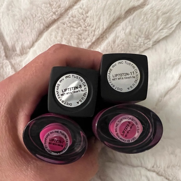 Amuse lipstick bundle - Picture 3 of 3